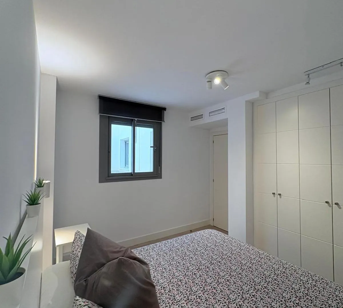 Lejlighed Apartamento En Primera Linea De Playa, Con Piscina Y Garaje En Torrox Costa Spanien
